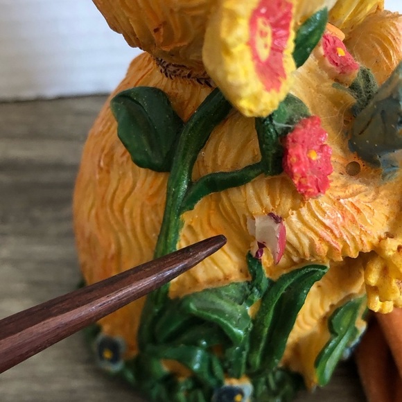 Vtg Orange Cat Figurine with Floral Accents - Picture 11 of 12